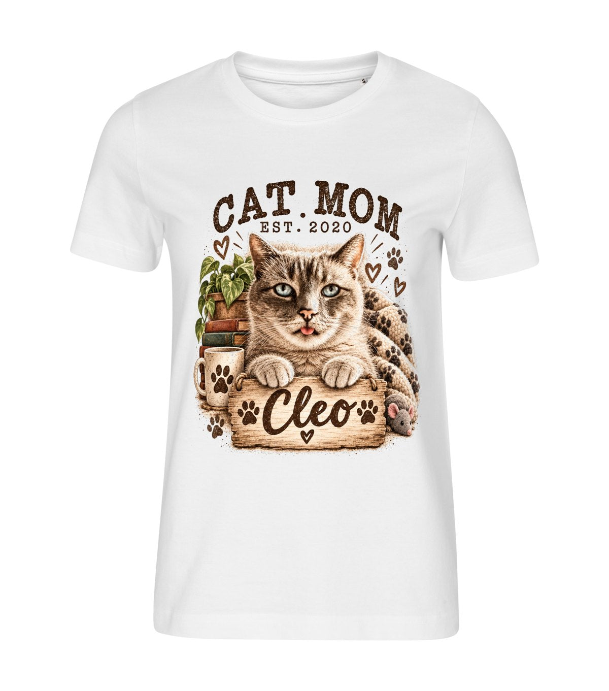Cat Mom · Vintage Photo – women white t-shirt with a cat portrait